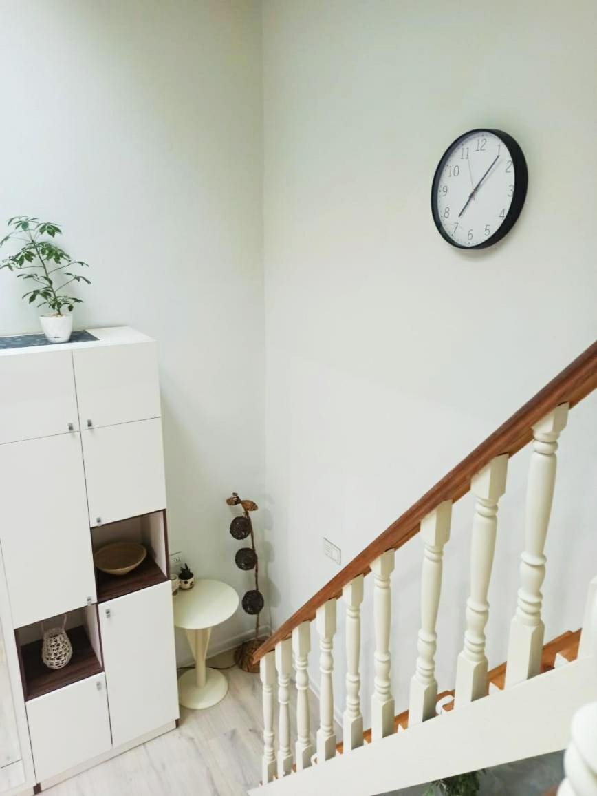 Comfortable Apartment Nizami Street Baku Exterior photo